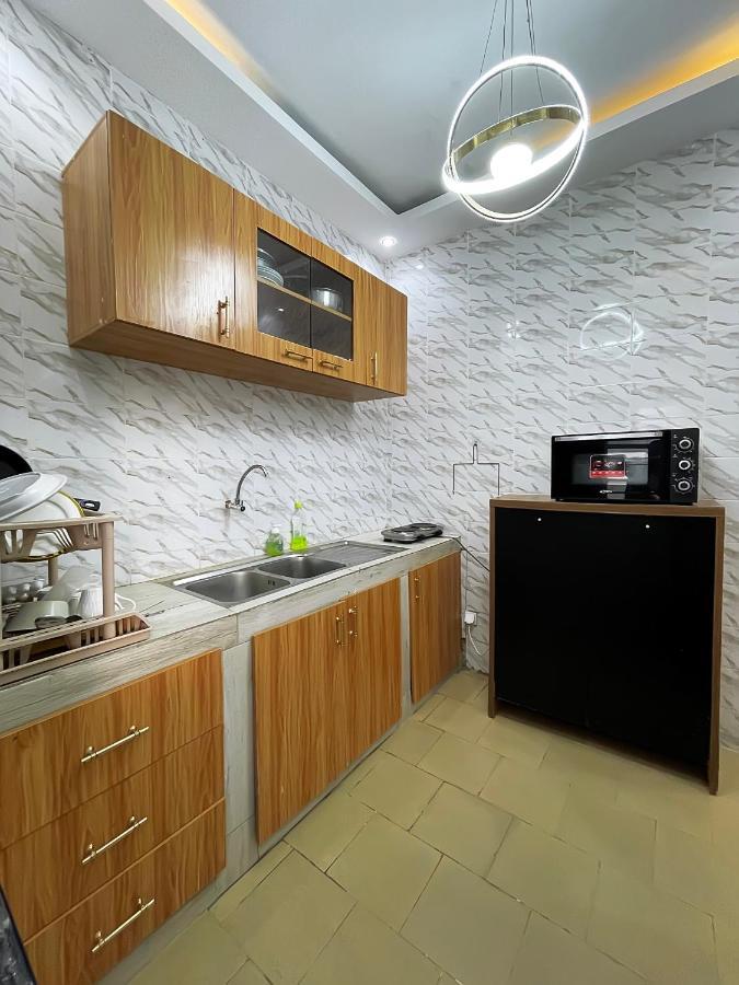 Villa Adja Nafy A Saly Gandigal Bagian luar foto