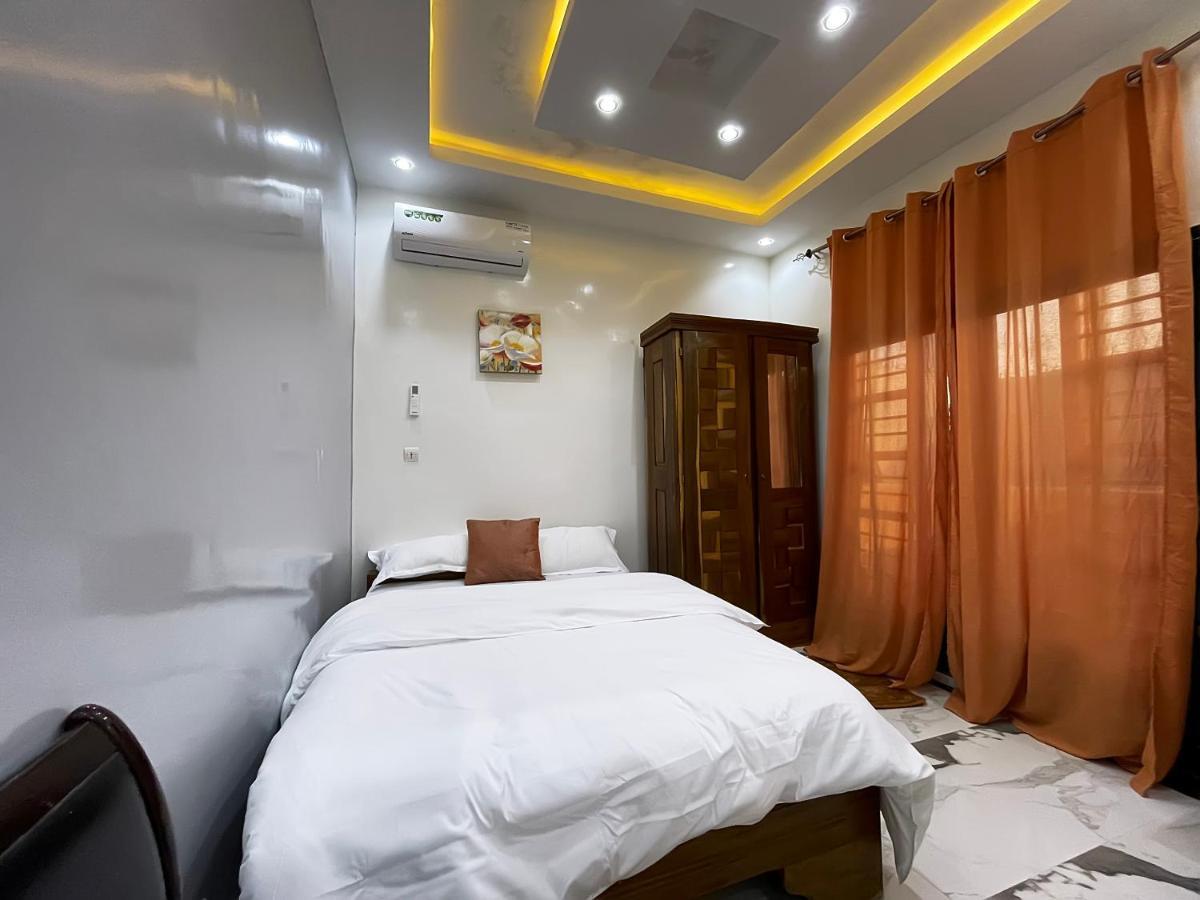 Villa Adja Nafy A Saly Gandigal Bagian luar foto