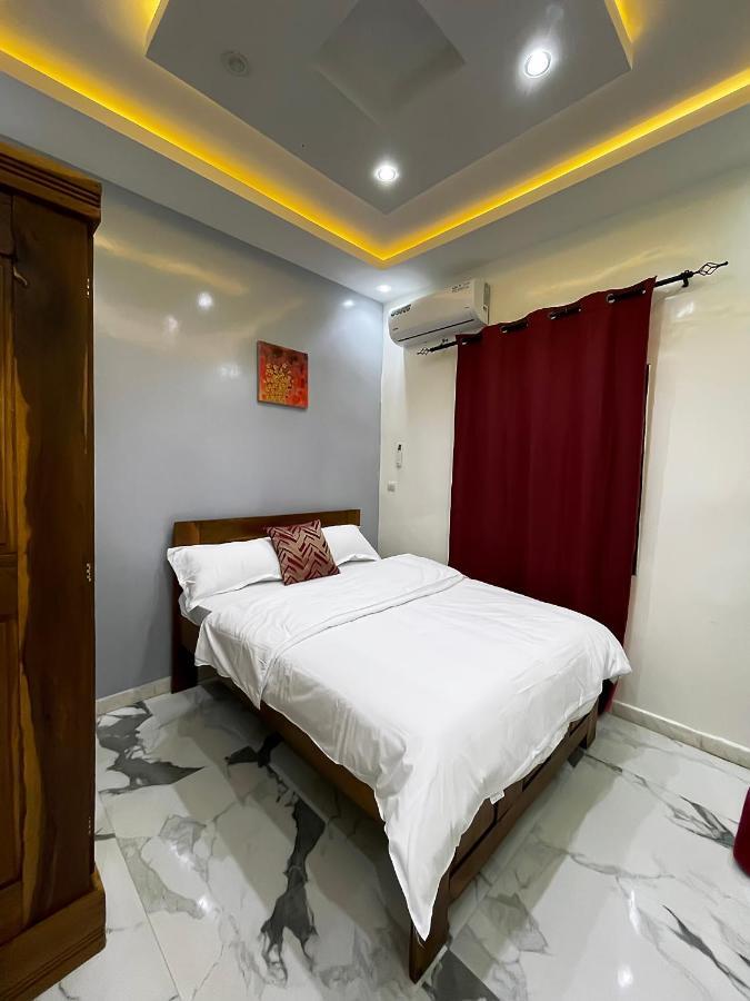 Villa Adja Nafy A Saly Gandigal Bagian luar foto